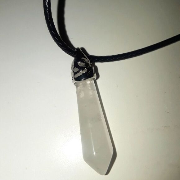 Hand crafted crystal pendant necklace - Picture 4 of 7